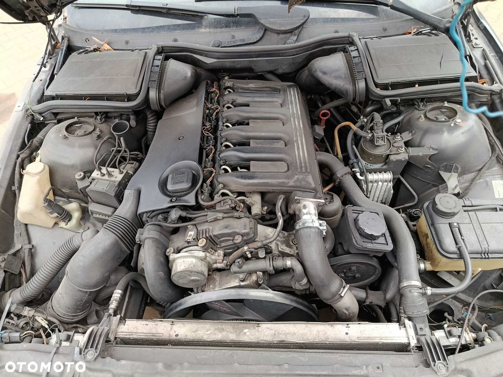 BMW E39 M57D30T0 530D 2002R NA CZĘŚCI - 5