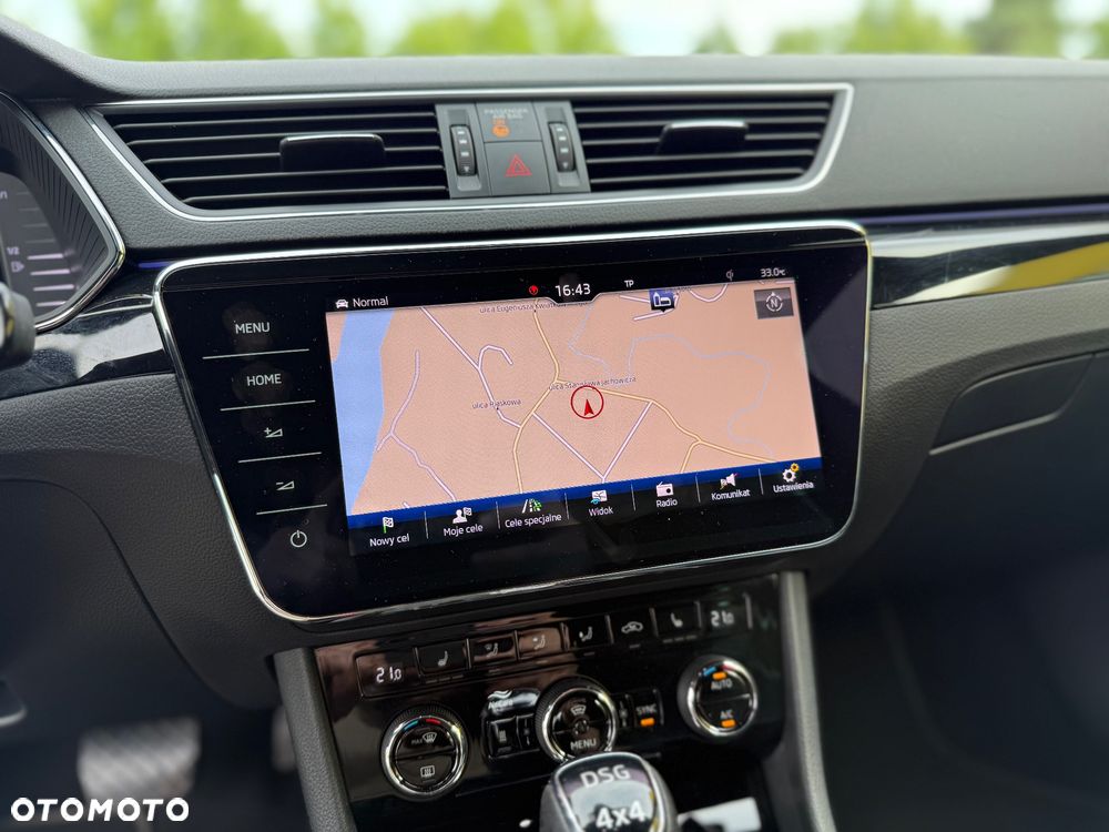 Skoda Superb 2.0 TDI 4x4 L&K DSG - 18