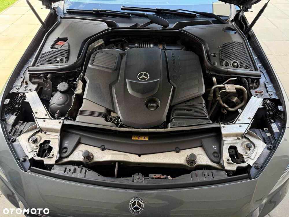 Mercedes-Benz CLS 350 d 4-Matic 9G-TRONIC - 23