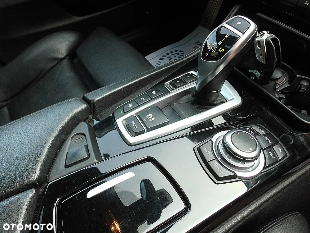 BMW Seria 5 535d xDrive Sport-Aut - 20