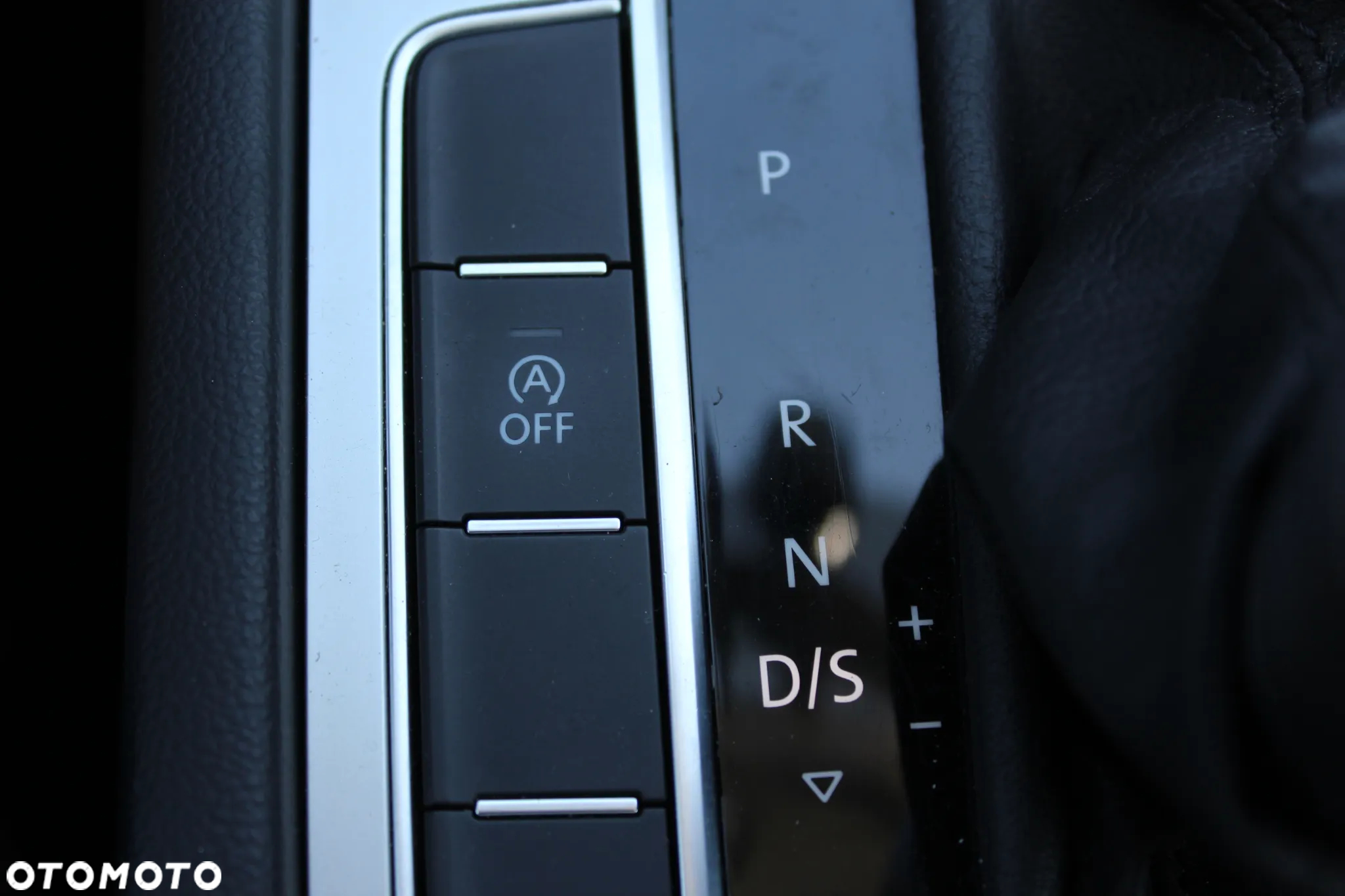Volkswagen Passat 1.6 TDI BMT Trendline - 22