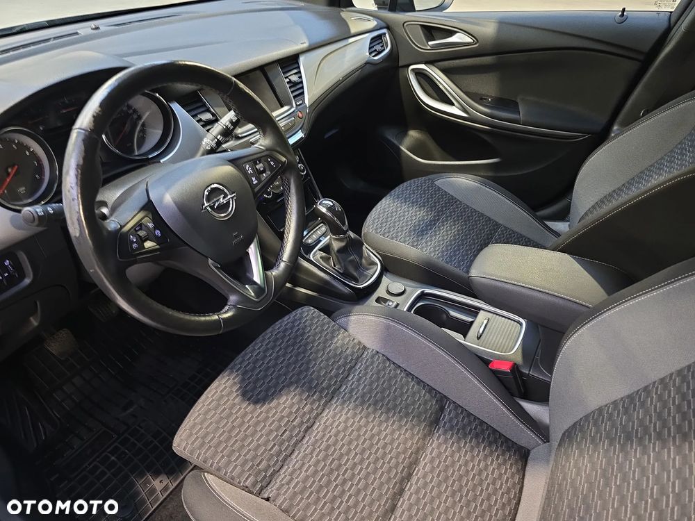 Opel Astra 1.2 T GS Line S&S - 10