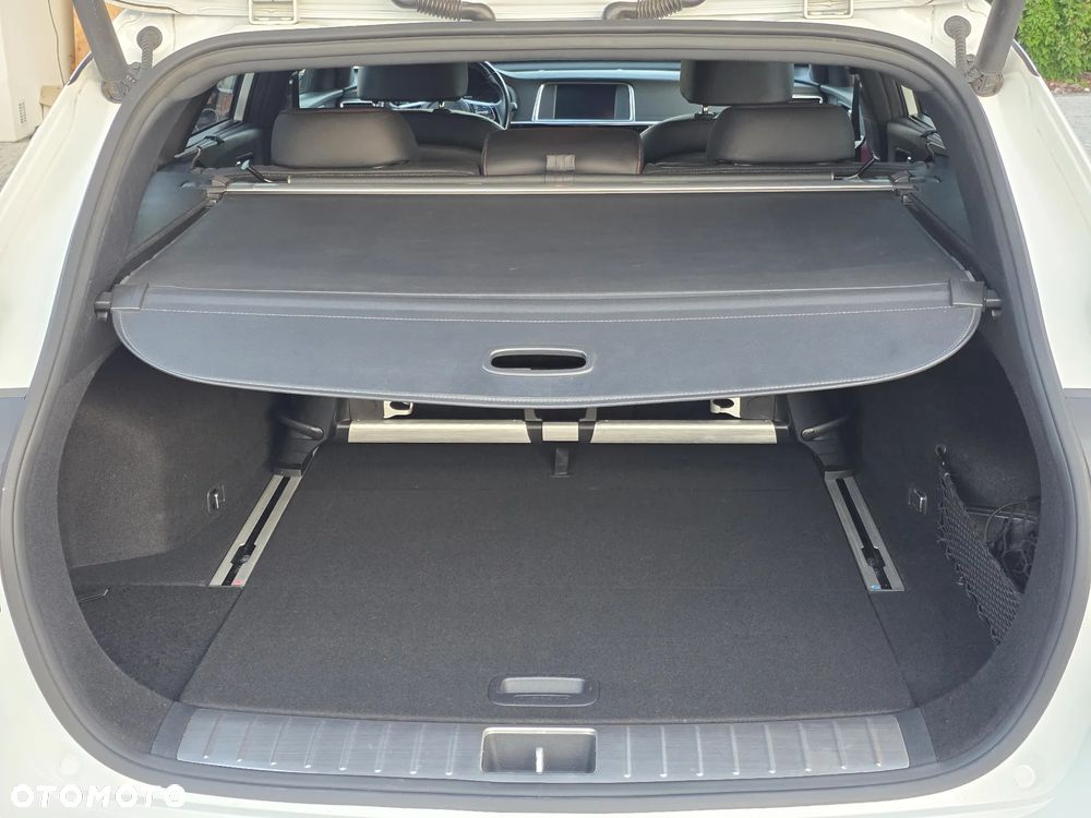Kia Optima - 36