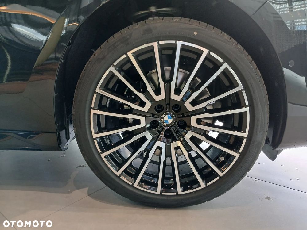 BMW Seria 7 740d xDrive mHEV sport - 17
