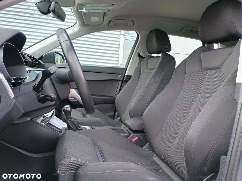Audi Q3 - 19