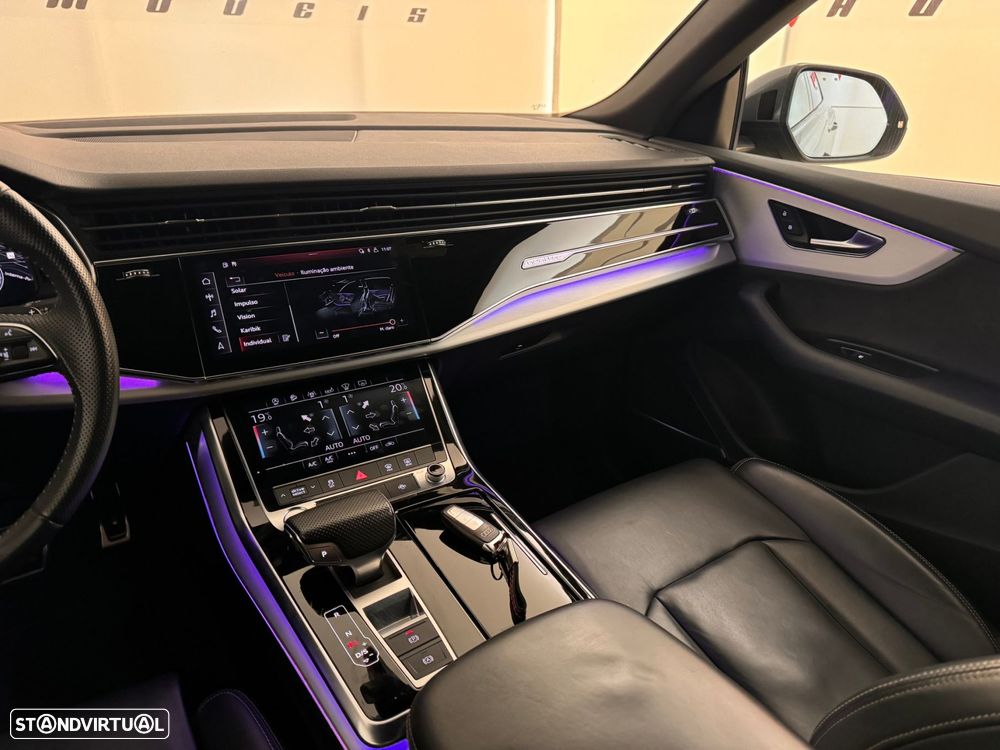 Audi Q8 50 TDI quattro Tiptronic - 33