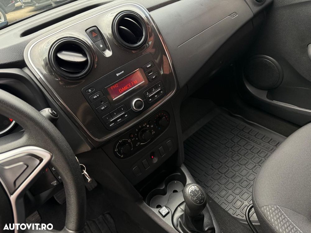 Dacia Sandero - 10