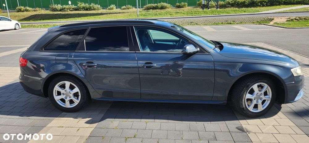 Audi A4 Avant - 8