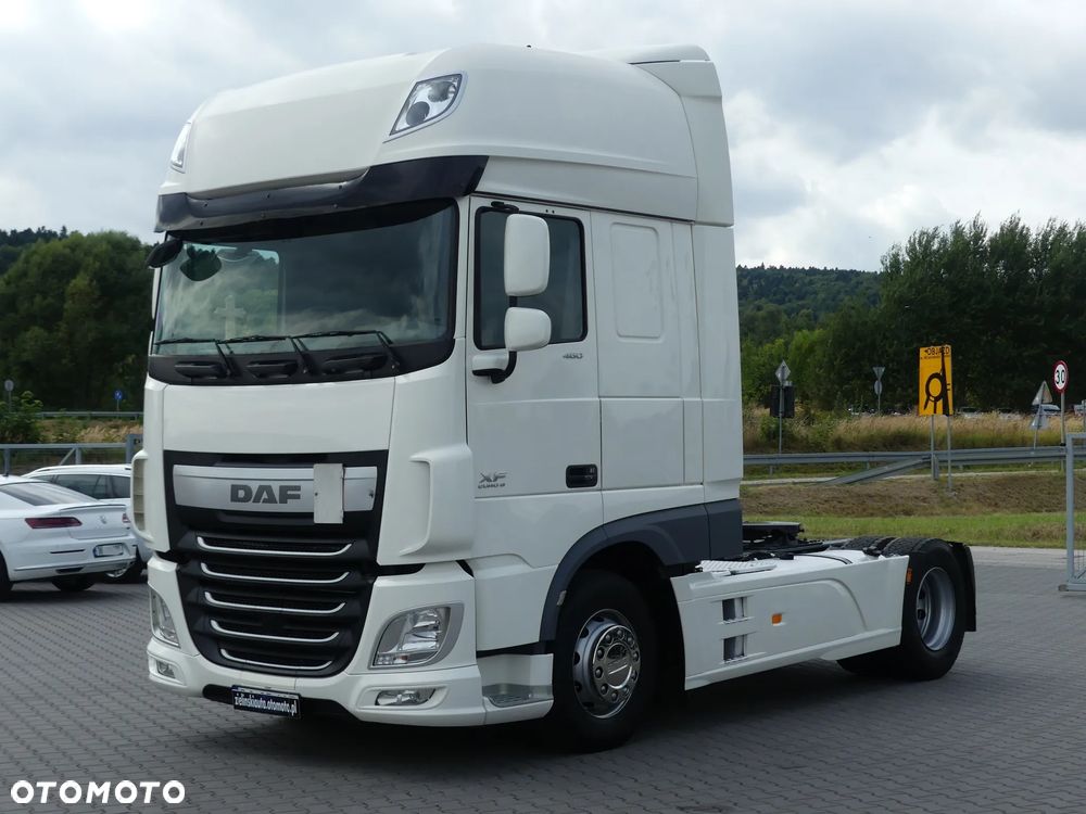 DAF XF 106.460  /  AUTOMAT / SUPER SPACE CAB / - 3