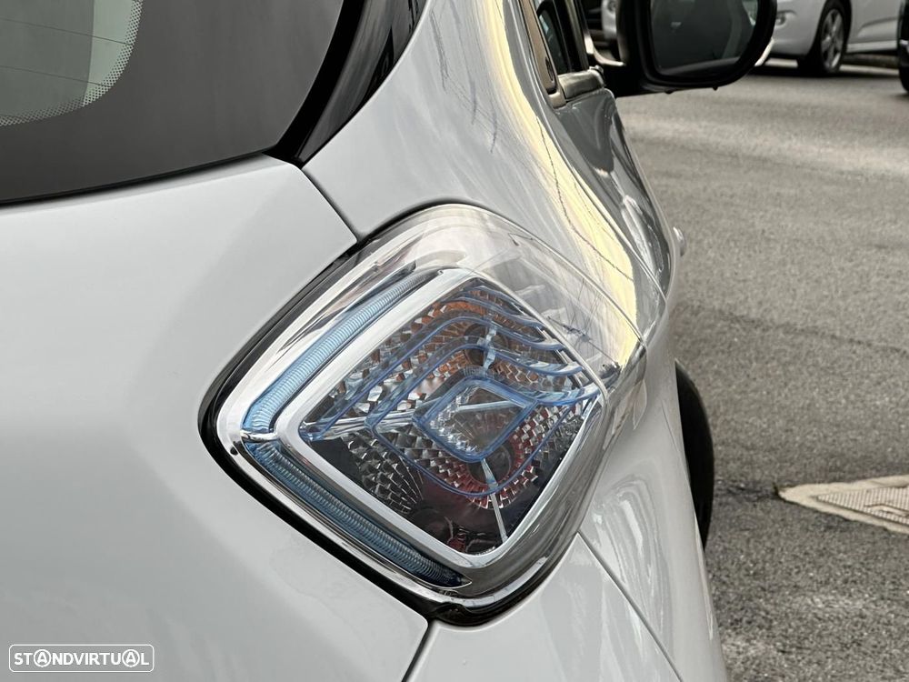 Renault Zoe (c/ Bateria) Life 40 Q90 - 10