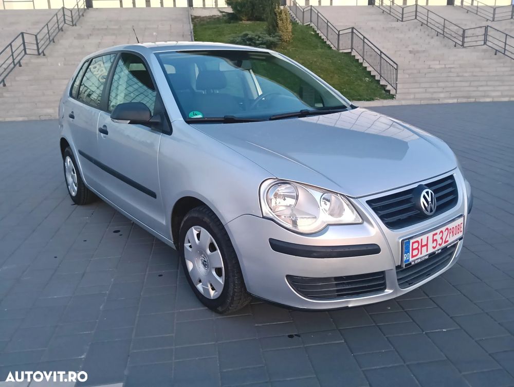 Volkswagen Polo 1.2 Comfortline - 1