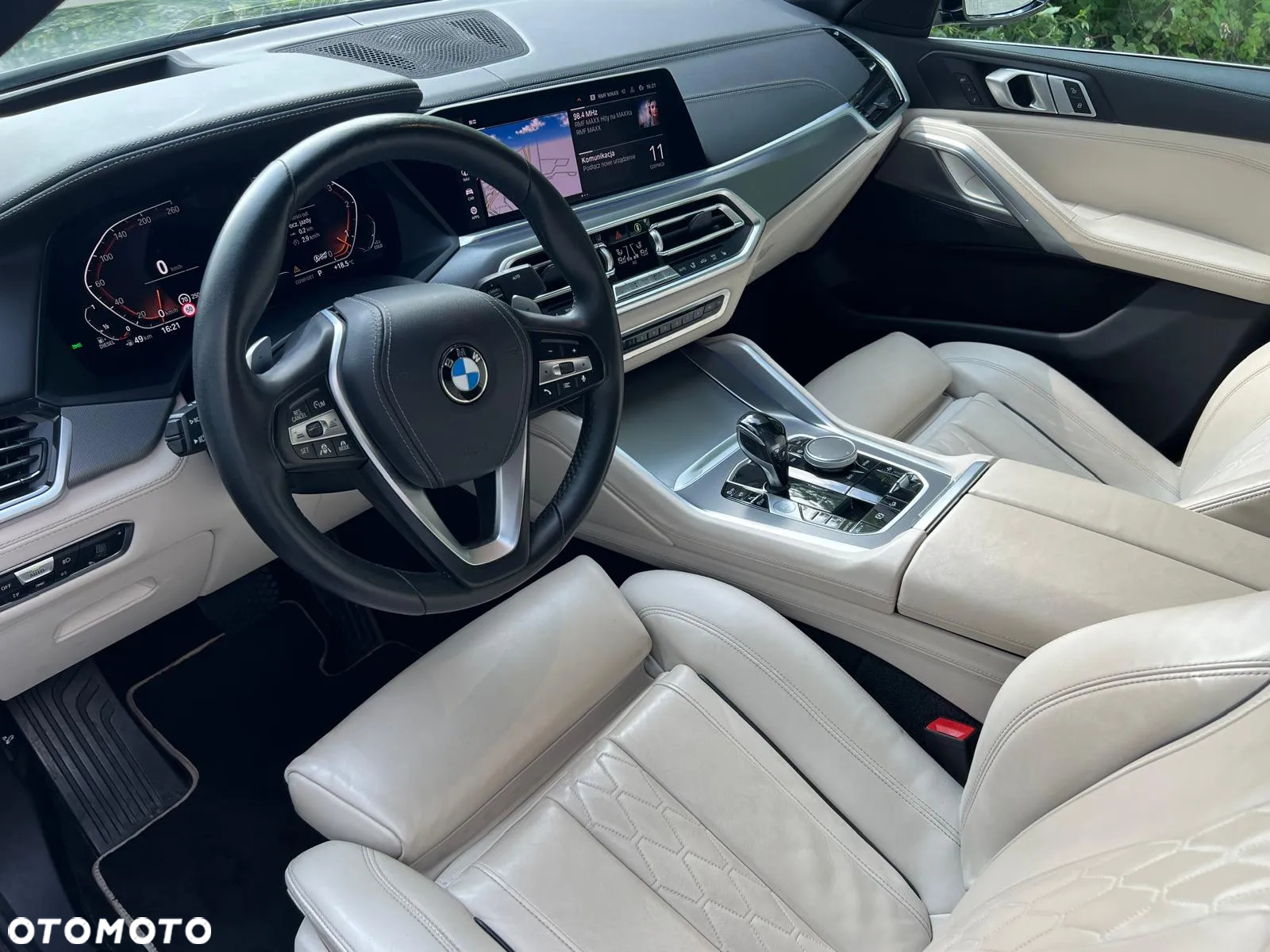 BMW X6 xDrive30d - 11