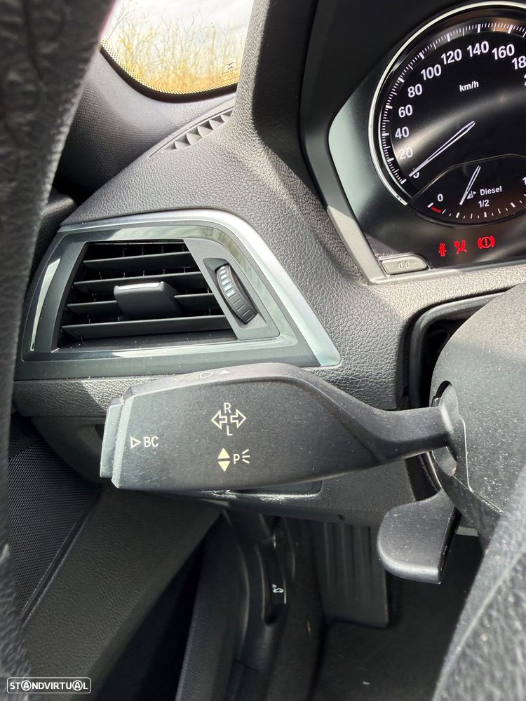 BMW 116 d Aut. Sport Line — fotografia 21