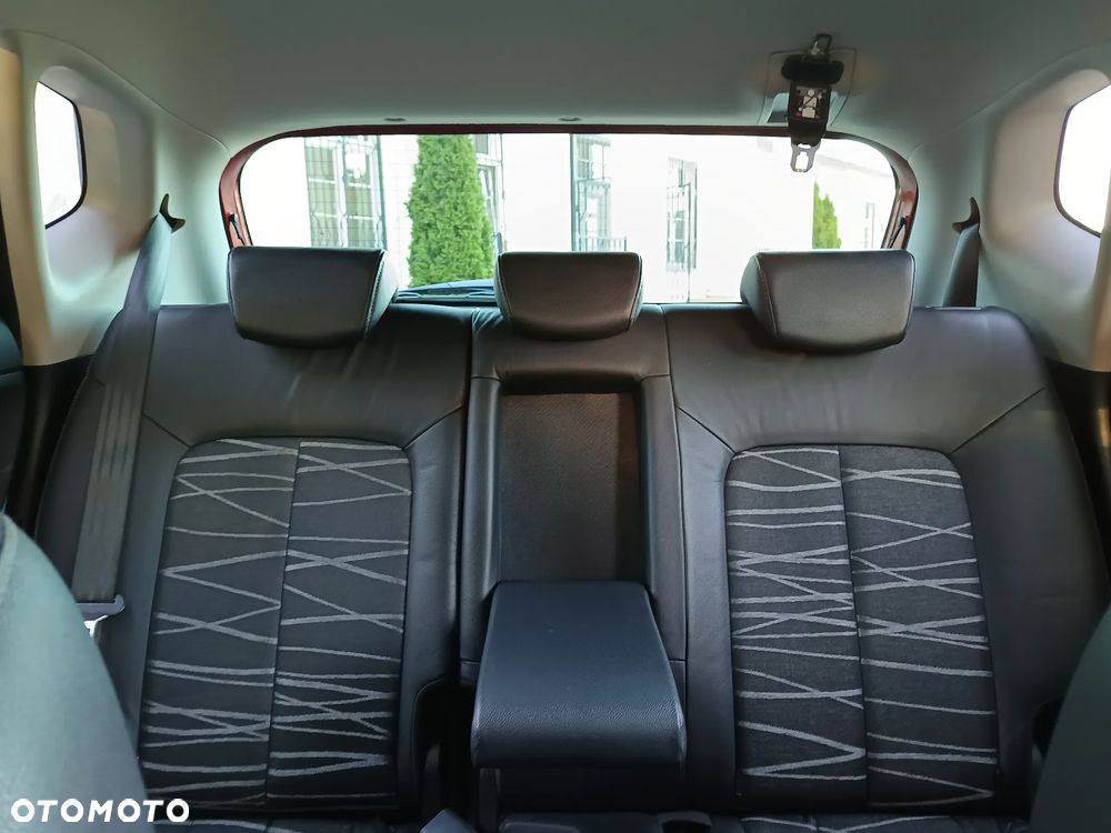 Kia Venga 1.4 Business Line - 21