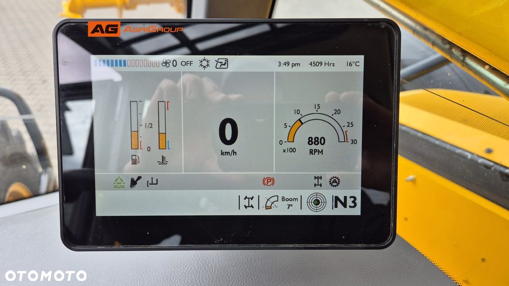 JCB 542-70 AGRI SUPER 2020R 145KM 2019R - 14