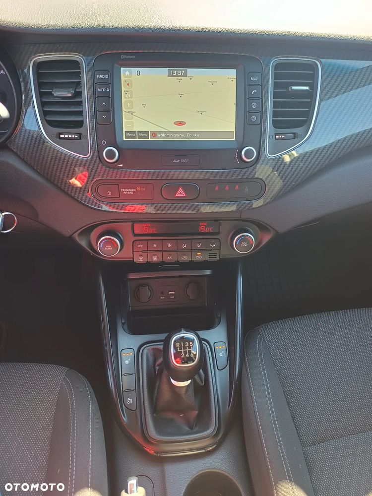 Kia Carens 1.7 CRDi L - 15
