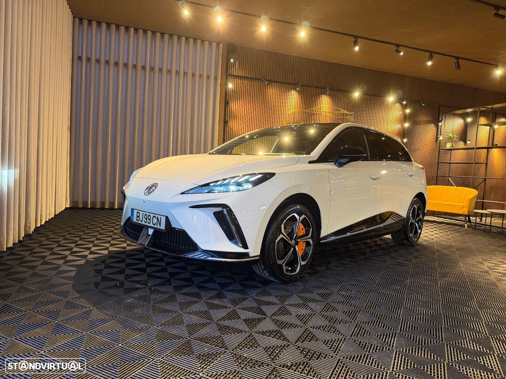 MG MG4 64 kWh XPower Luxury - 1