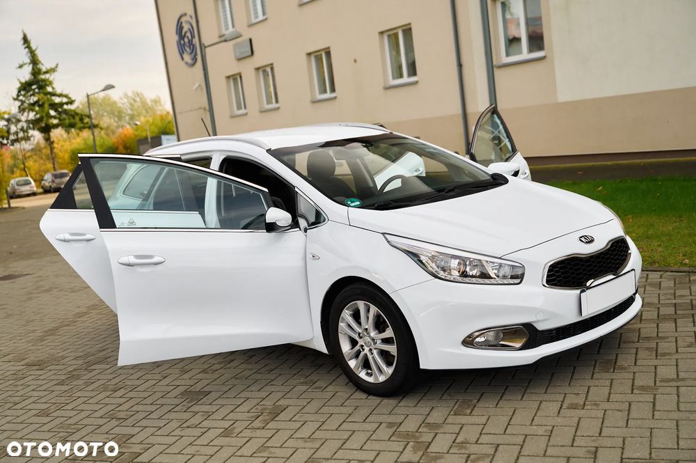Kia Ceed Cee'd 1.6 CRDi Business Line - 19