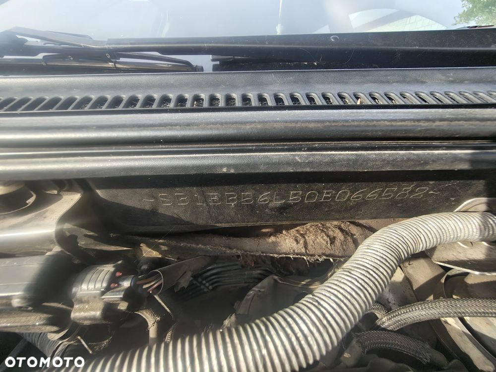 Toyota Avensis 2.2 D-CAT Sol plus NAVI - 10