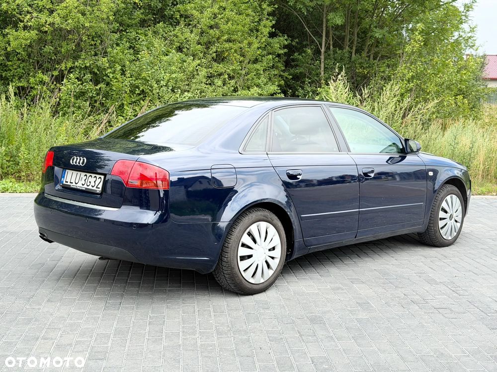 Audi A4 Limousine 2.0 TDI DPF multitronic - 8