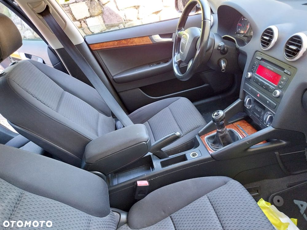 Audi A3 Sportback - 13