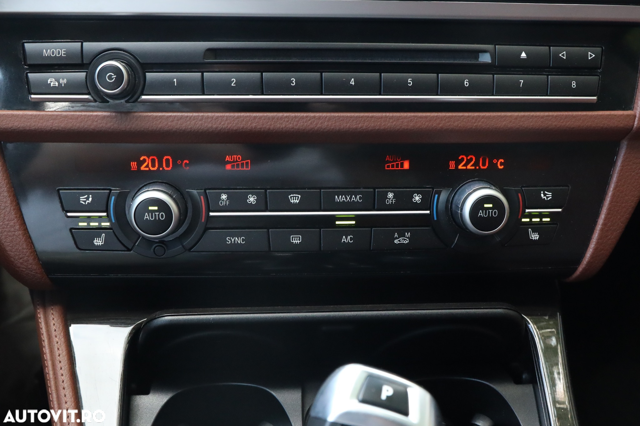 BMW Seria 5 520i Touring Aut. Luxury Line - 13
