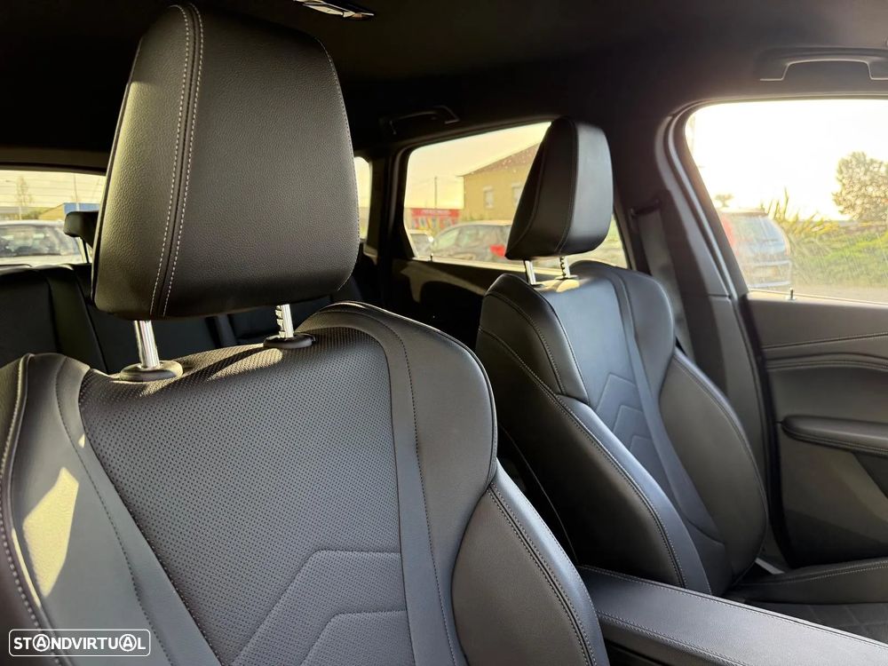 BMW 218 Active Tourer d Pack M Auto - 40