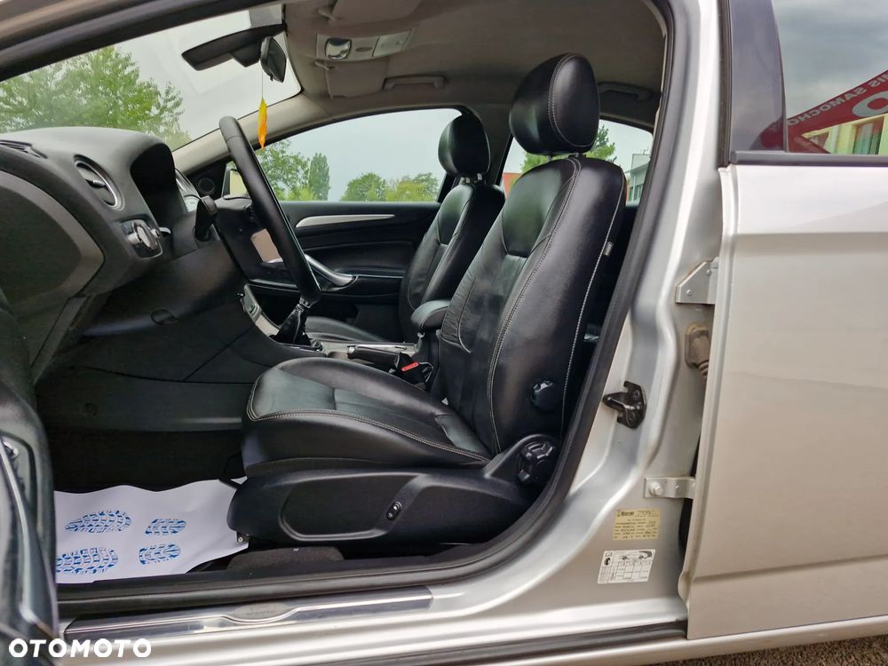 Ford Mondeo 1.8 TDCi Titanium - 11