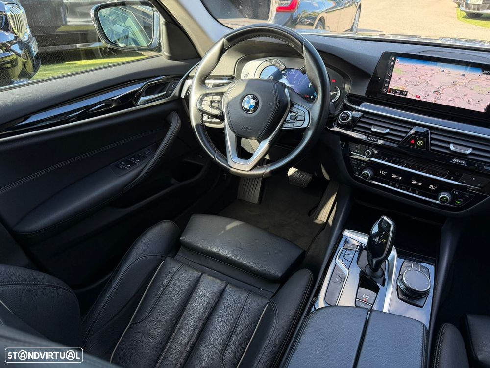BMW 530 e iPerformance Line Sport - 23