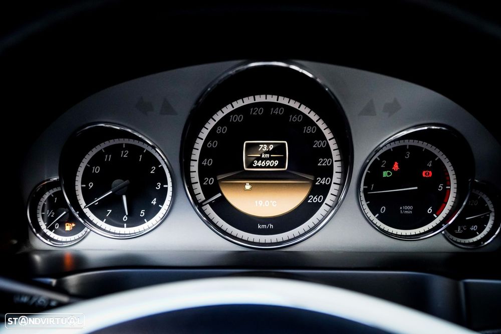 Mercedes-Benz E 250 CDI BlueEfficiency - 13