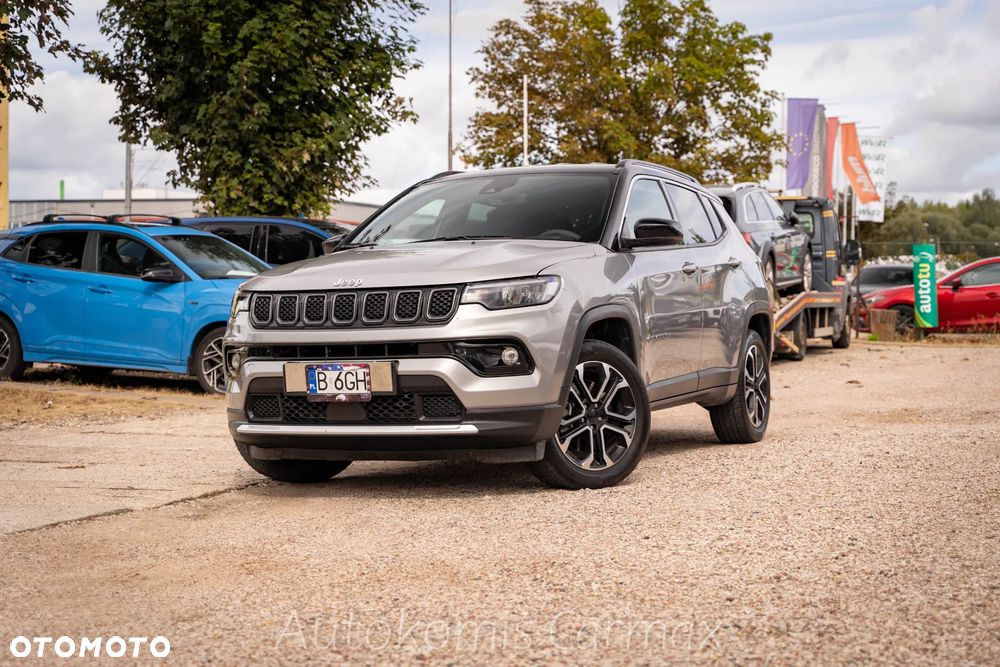 Jeep Compass - 1