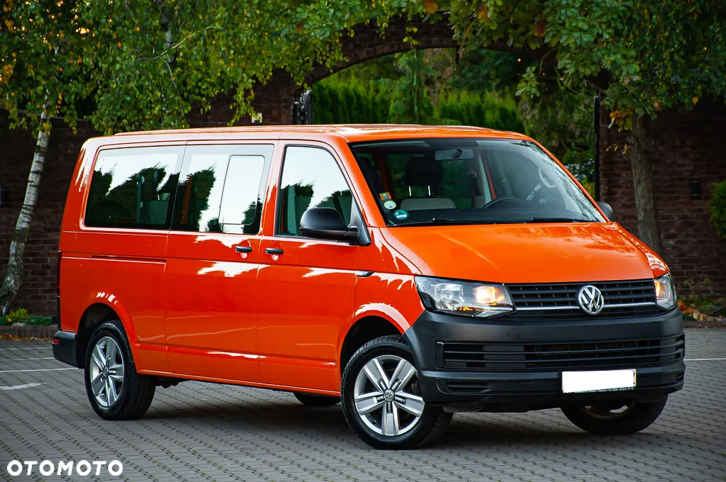 Volkswagen Transporter Caravelle Lang Highline - 3