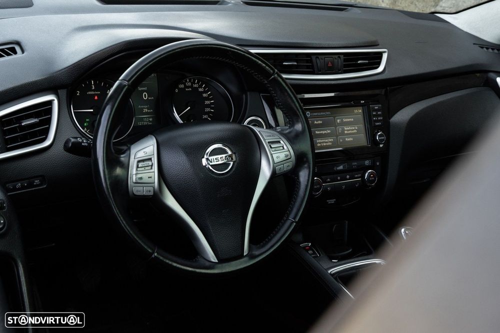 Nissan Qashqai 1.5 dCi N-Connecta - 46