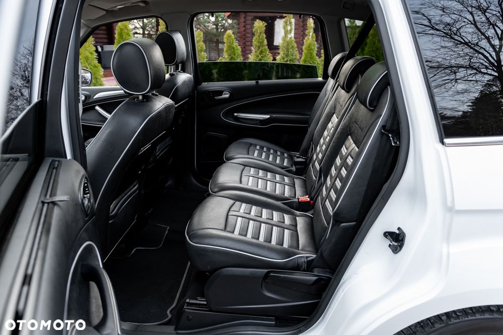 Ford S-Max 2.2 TDCi DPF Titanium X - 21