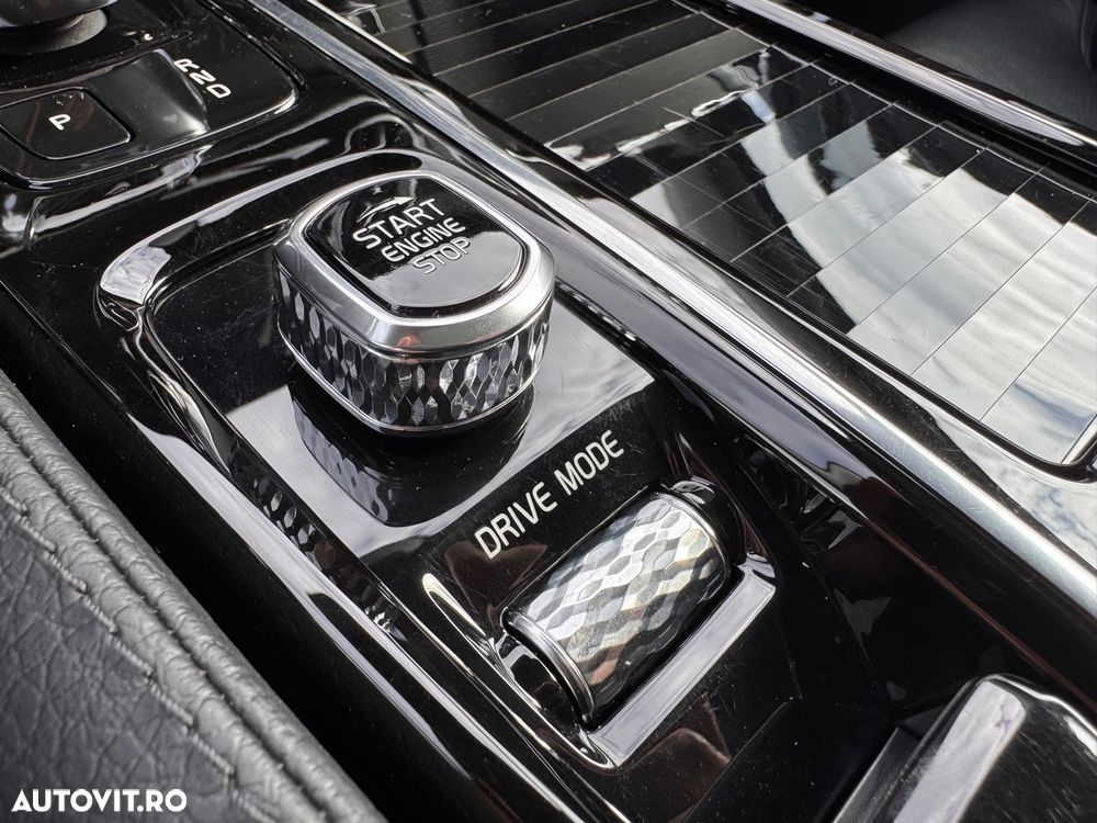 Volvo S60 T8 Recharge AWD Geartronic Inscription - 36