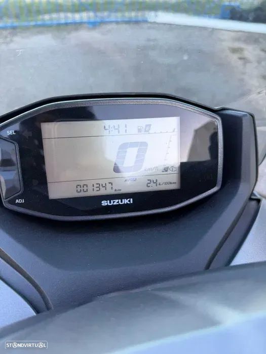 Suzuki Burgman EX - 5