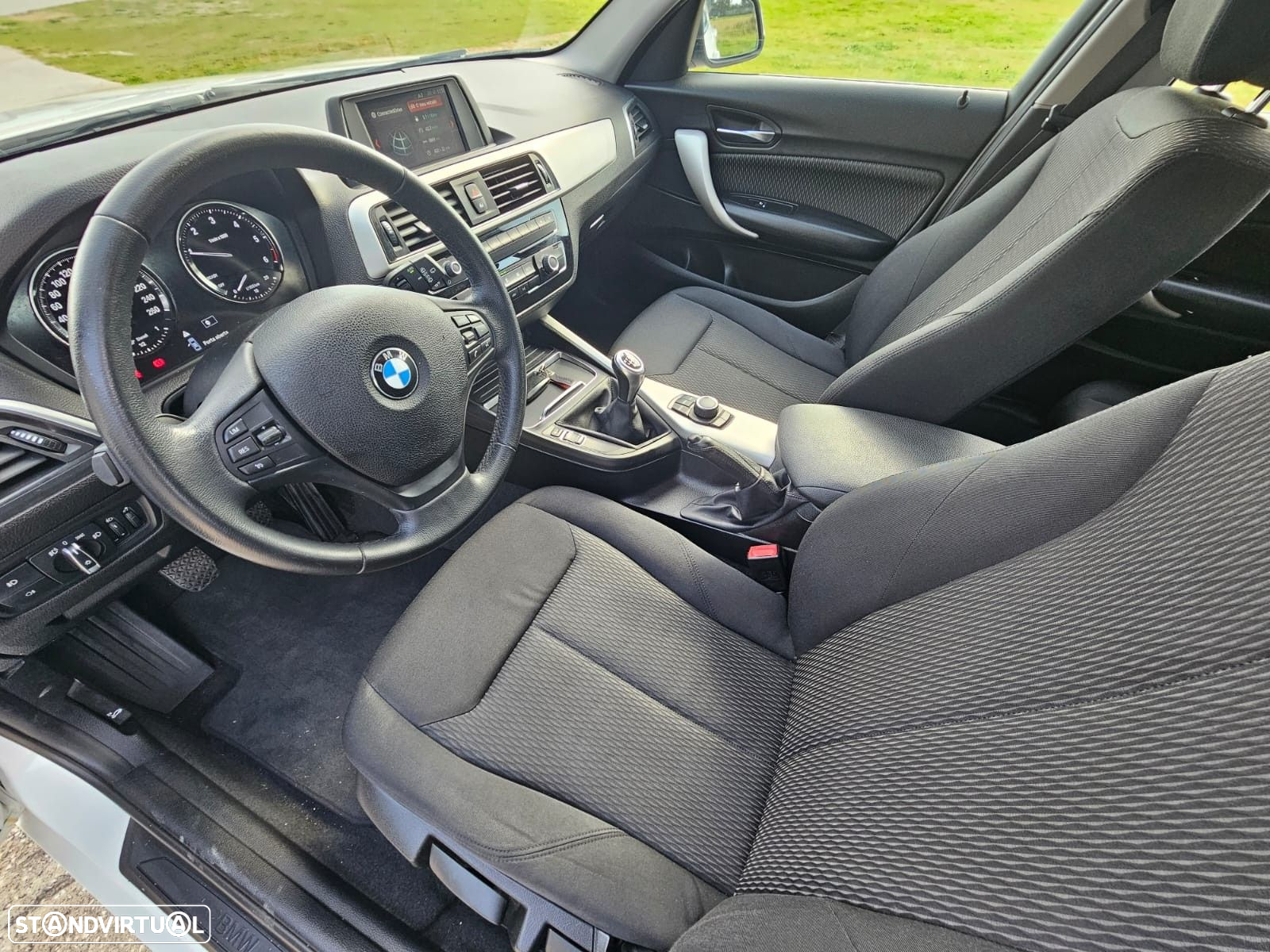 BMW 116 d Line Urban - 18