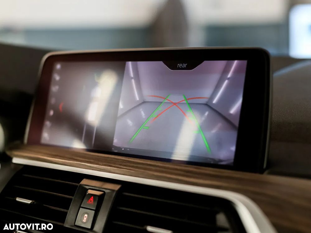 BMW X3 xDrive20d AT xLine - 14