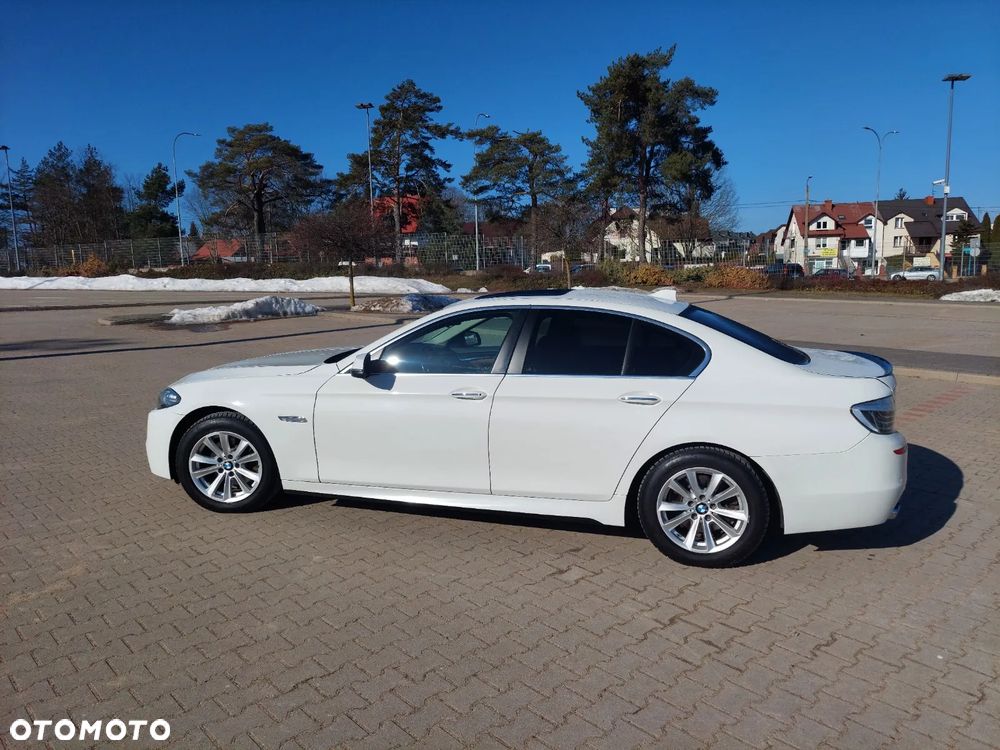 BMW Seria 5 528i xDrive Sport-Aut Modern Line - 18