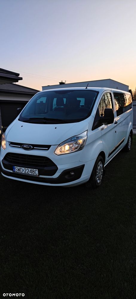 Ford Transit Custom 310 L2H1 Limited - 24