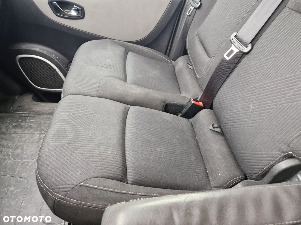 Renault TRAFIC - 13