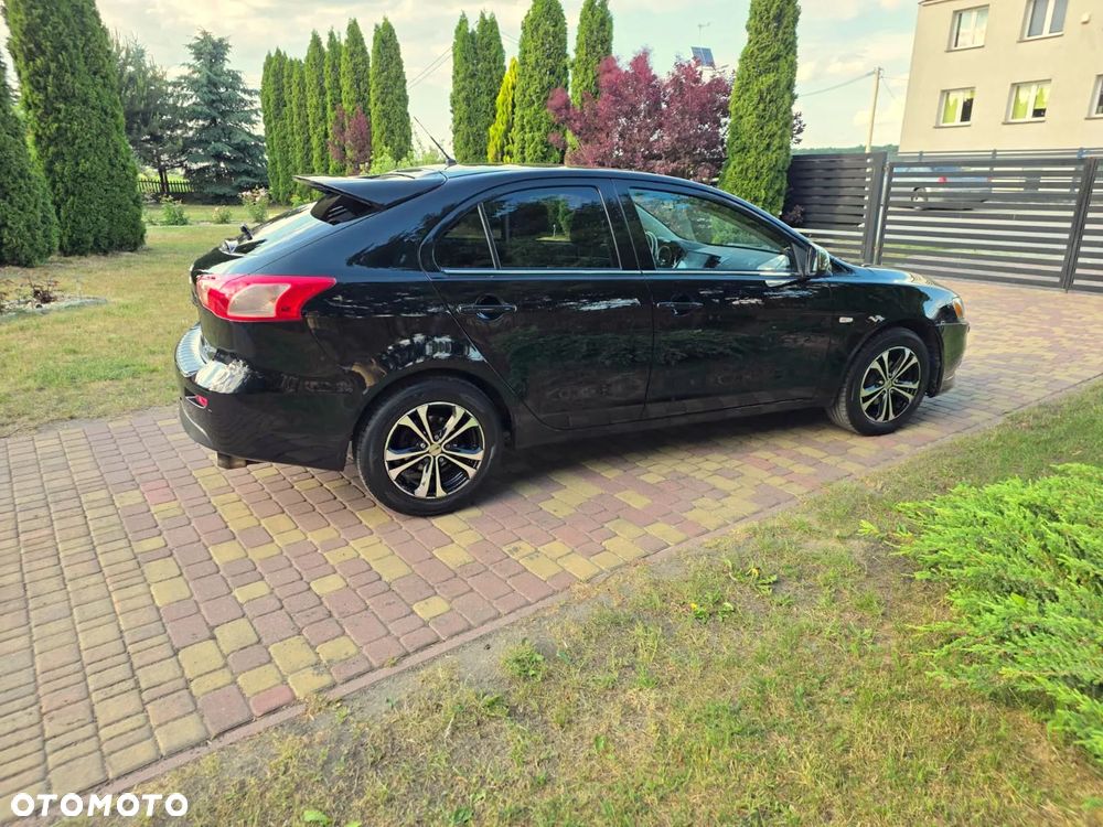 Mitsubishi Lancer 1.8 DID Instyle NAVI - 22