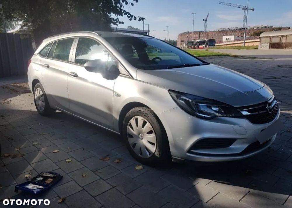 Opel Astra V 1.6 CDTI Enjoy S&S - 1