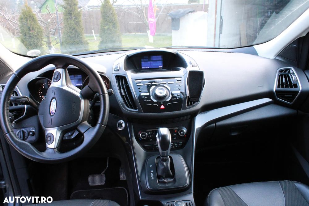 Ford Kuga 2.0 TDCi 4x4 Aut. Titanium - 11