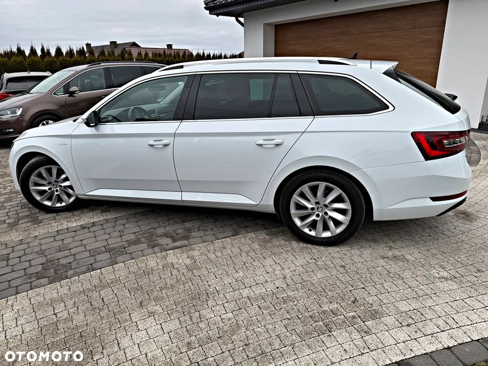 Skoda Superb 2.0 TDI DSG L&K - 15