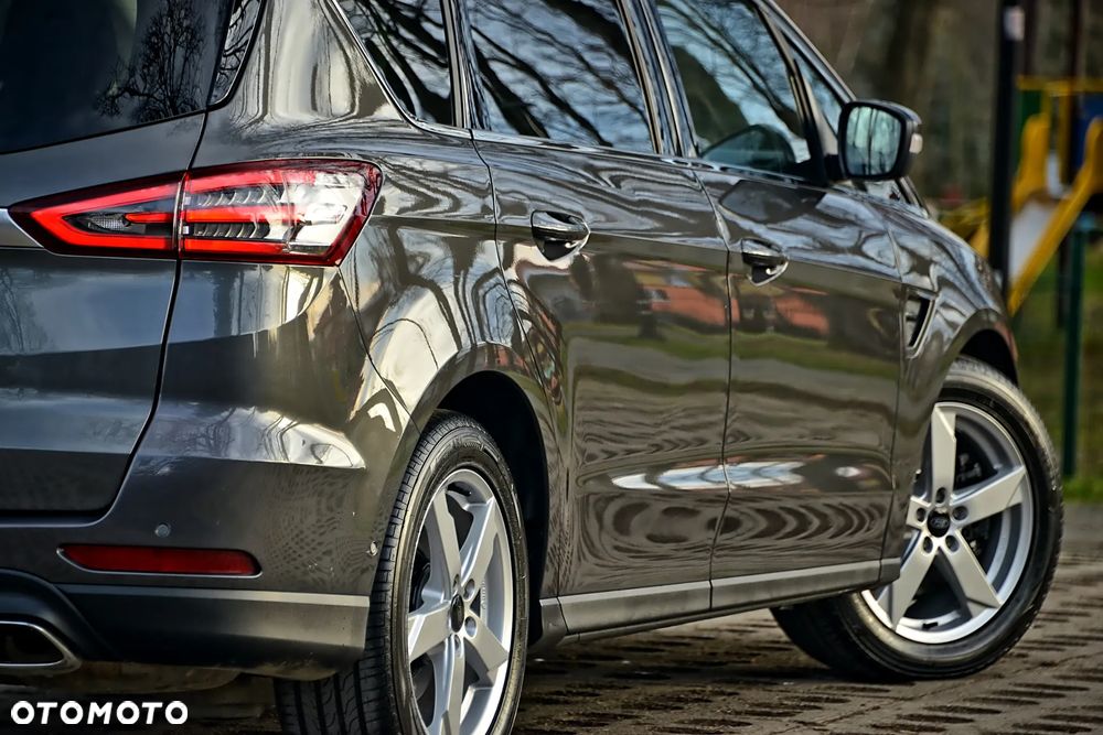 Ford S-Max 2.0 TDCi Titanium - 21