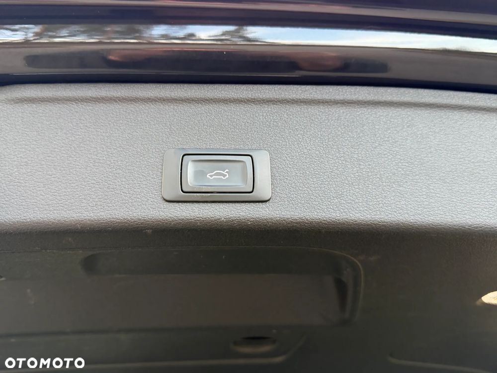 Audi A4 Avant 40 TDI S Line S tronic - 21