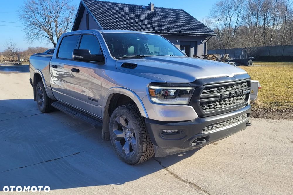 RAM 1500 5.7 Crew Cab Bighorn - 2