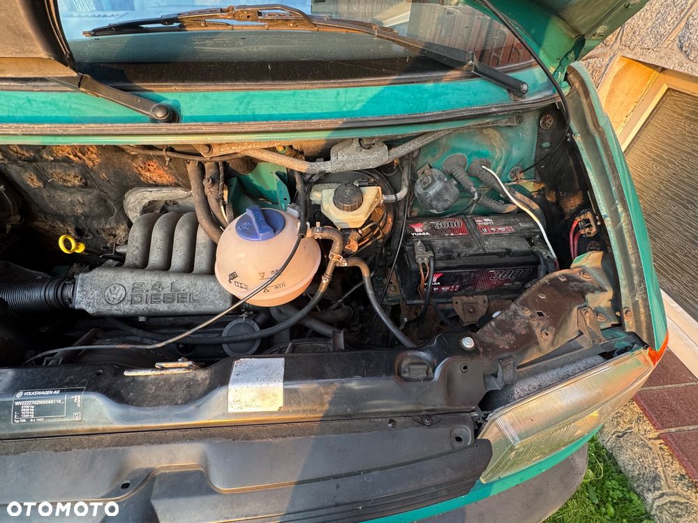Volkswagen Transporter - 24