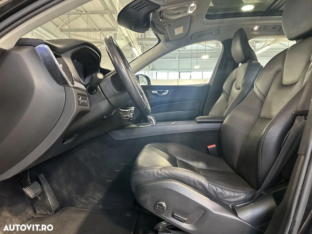 Volvo XC 60 - 23